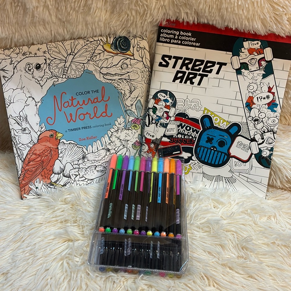 Gel pens with coloring‎ books